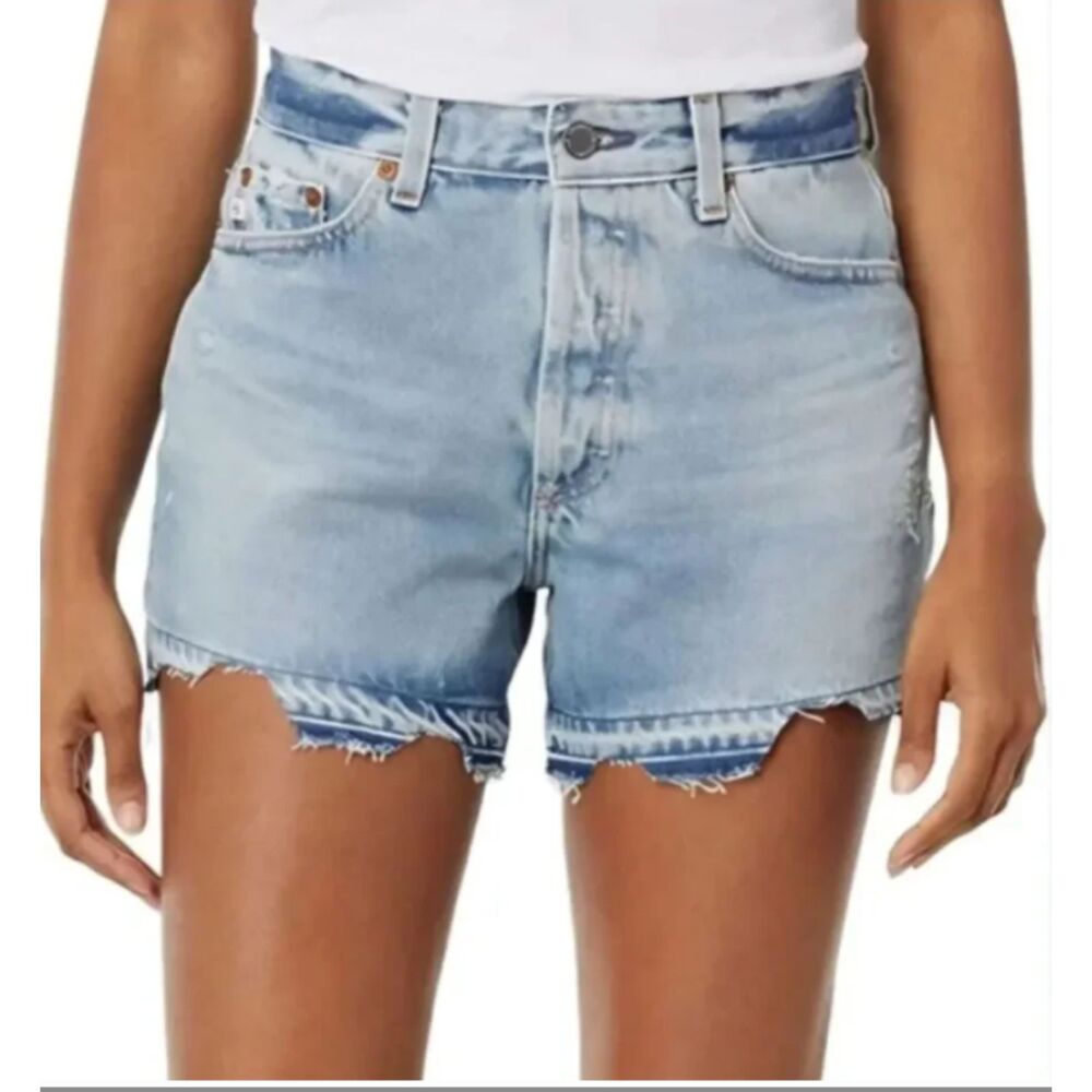 NWT AG Alexxis Shorts Size 32